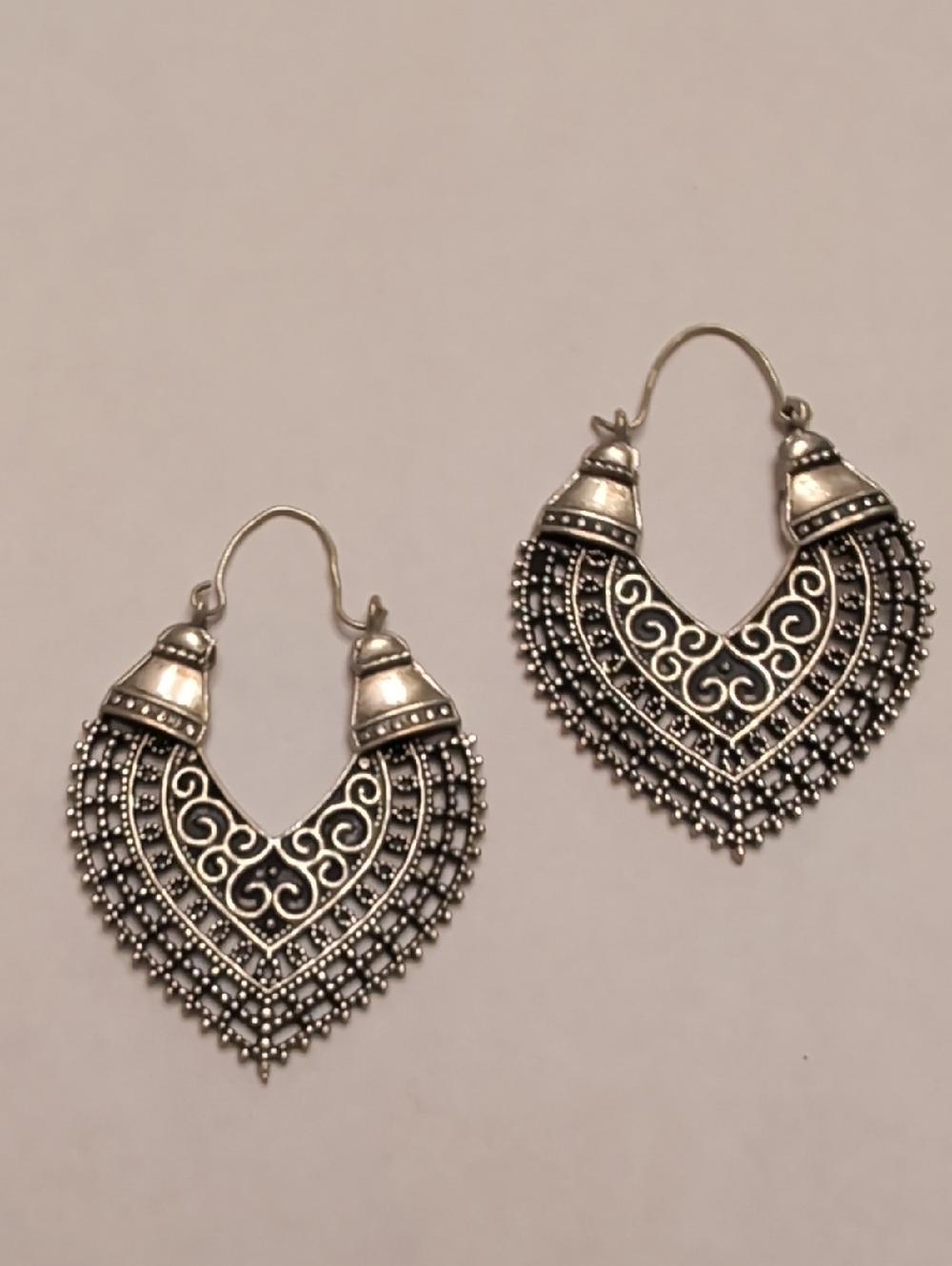 Vintage Silver Tone Filigree Heart Drop Earrings